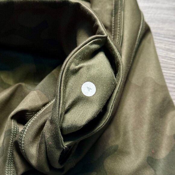Lululemon Women's Wunder Under Crop Leggings - Green Camo - Picture 4 of 5